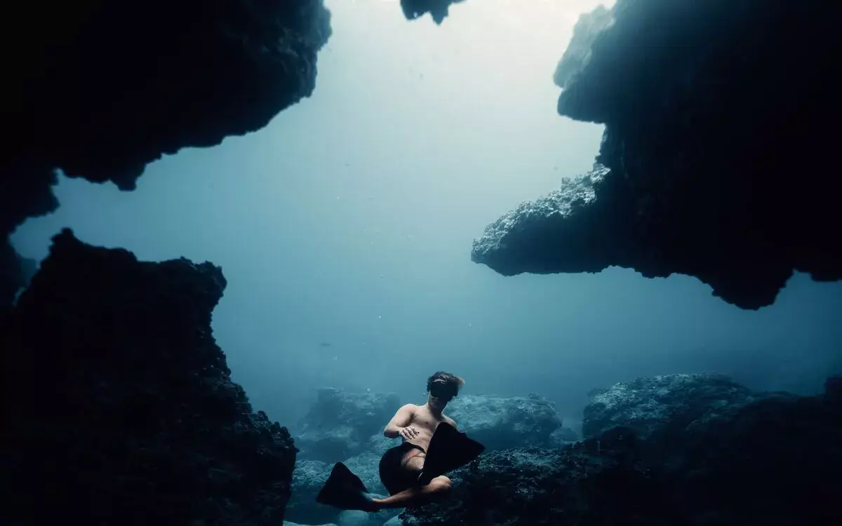 Subaqueous Breath Breathing Underwater in Biblical Dream Insights